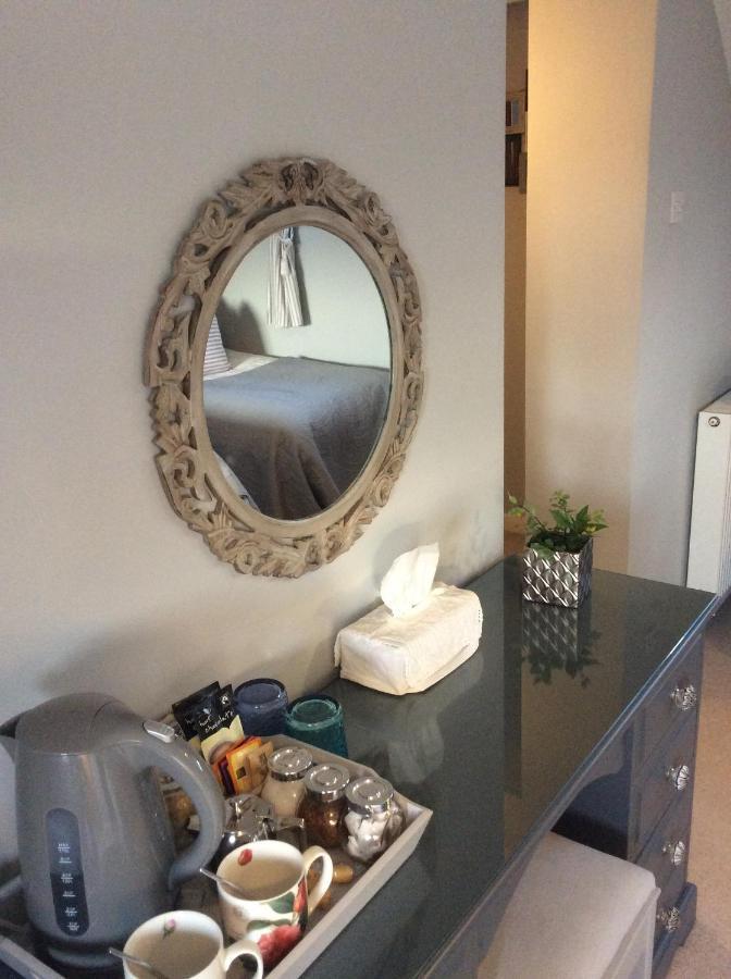 Bed and Breakfast The Poplars Newbold on Stour Экстерьер фото